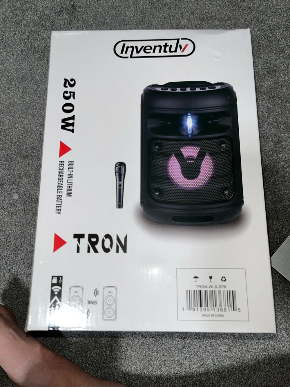 Inventuv TRON Portable Witeless Speaker - Black with Pink LED
